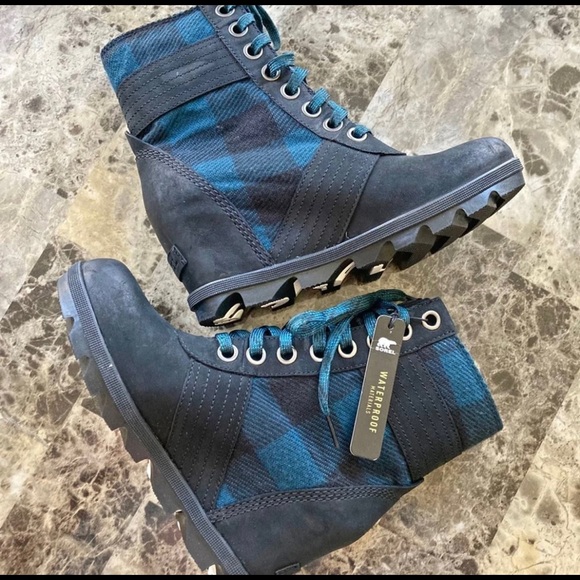 SOLD!!Sorel Rain and snow very nice confortable waterproof lace-up - Picture 6 of 9